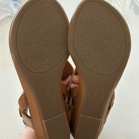 Euro Soft Brown Strappy Sandals - Picture 3 of 4